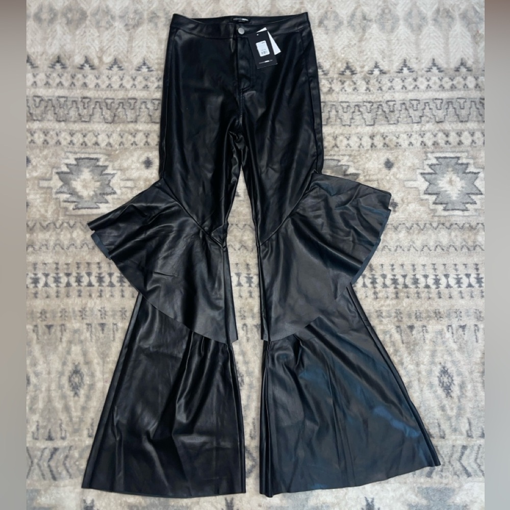 Bidi Bidi Faux Leather Tiered Flare Pant- M